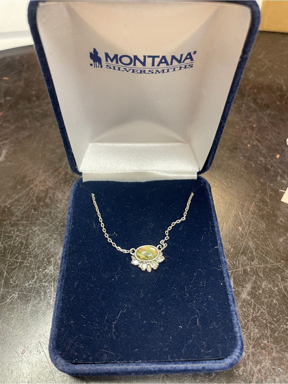 Montana Silversmiths Silver Necklace with Green Oval Stone and Leaf Accents